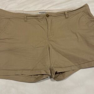 Old Navy Women's Khaki Shorts